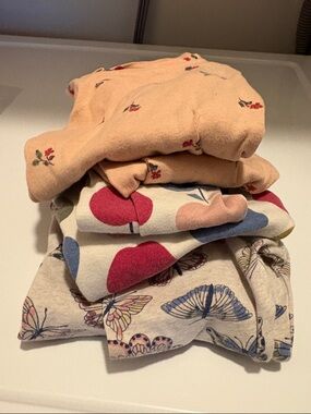 GAP Kids Pajama Set Peach Pink Blue Butterfly Print